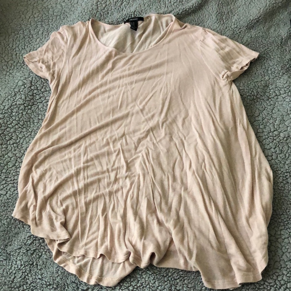 Forever21 pink tee
